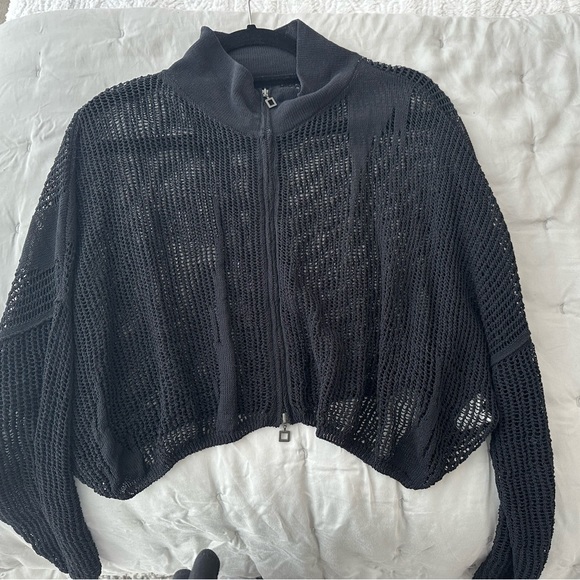 One size - Picture 3 of 6